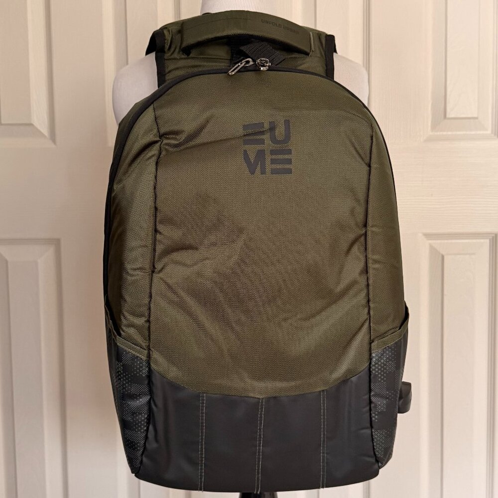 EUME- Wave 26 ltr ANTI-STRESS In-built MASSAGER Laptop Backpack with 2 USB Port